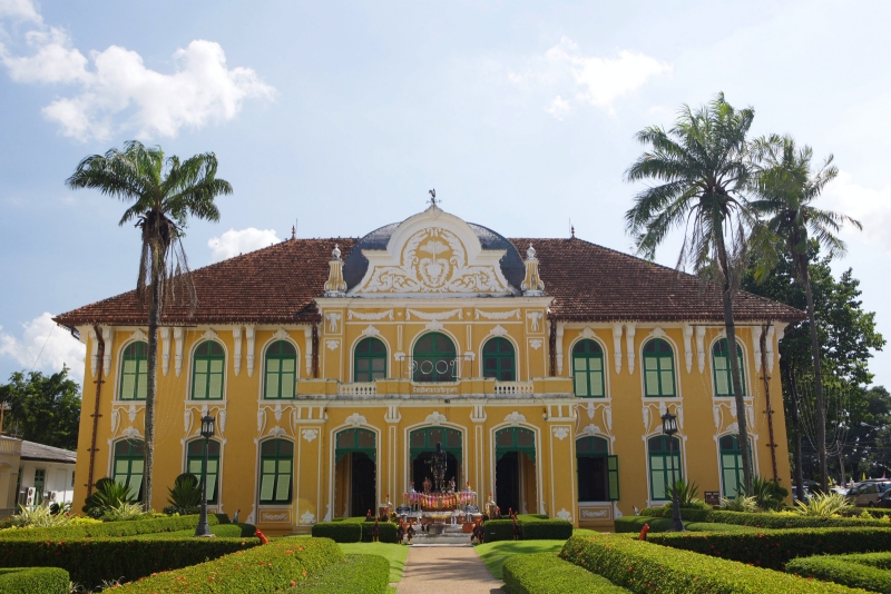 Chao Phya Abhaibhubejhr building