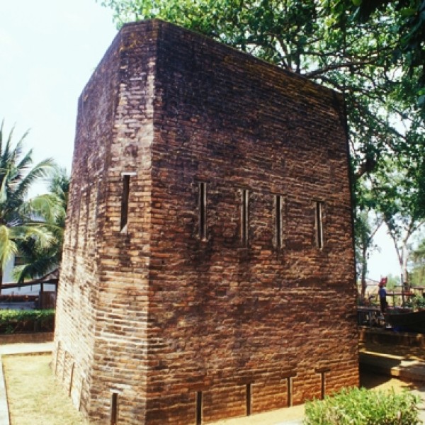 Khuk Khi Kai