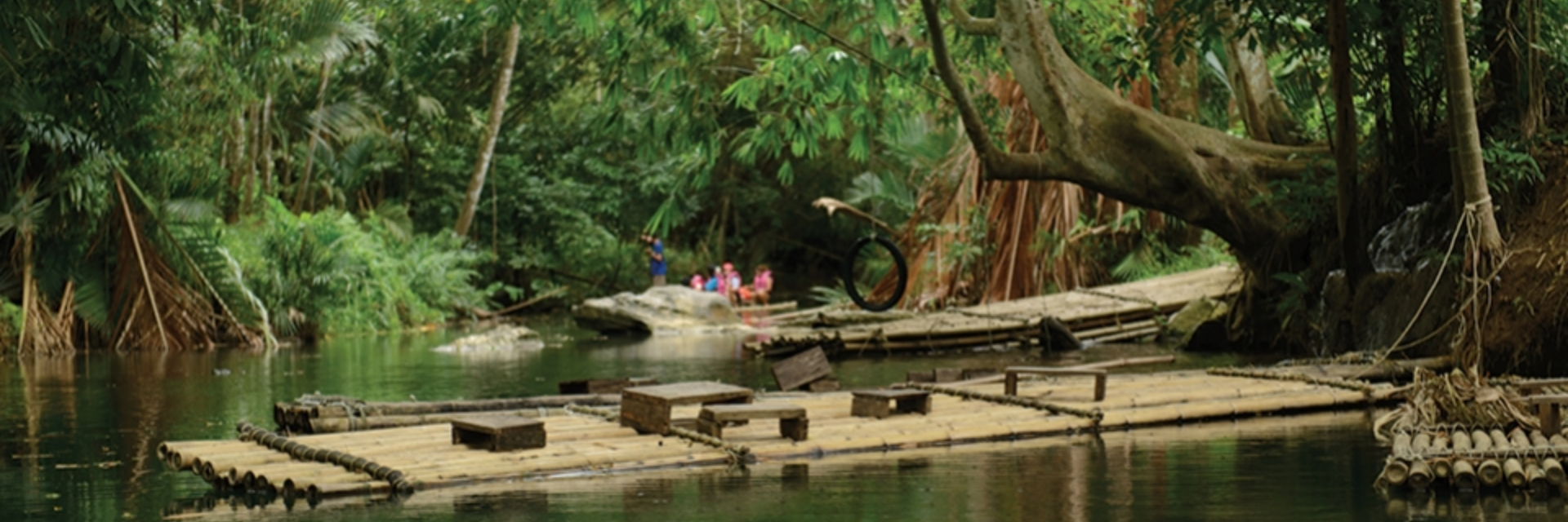 เที่ยวล่องแพบ้านวังหอน จังหวัดนครศรีธรรมราช