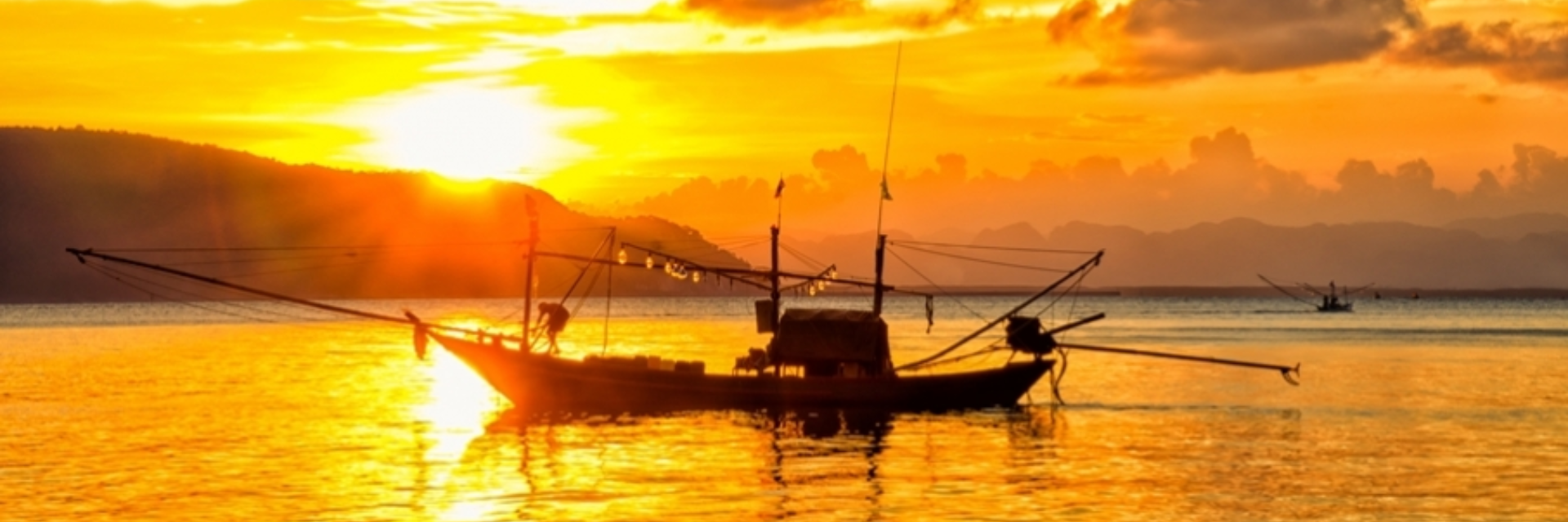 CHUMPHON : HOMESTAY AND THE FISHERMEN'S LIFESTYLE.
