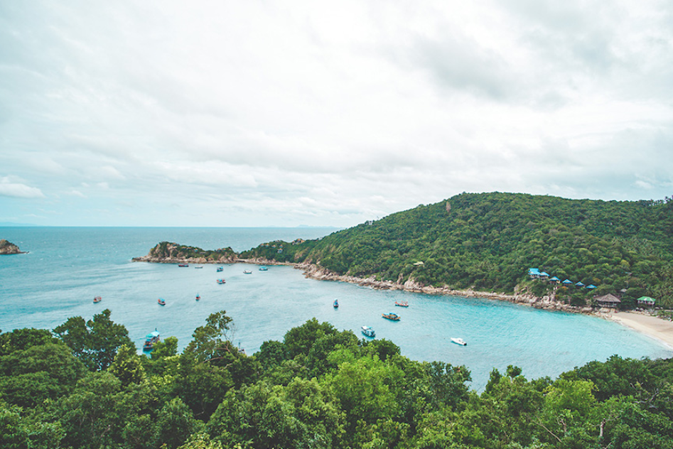 Year-round trips to the beautiful seas around Thailand