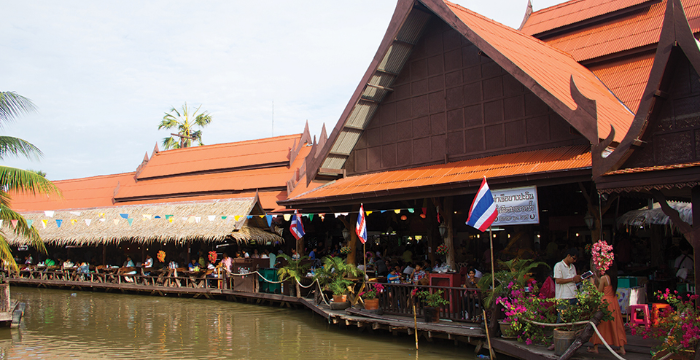 วันเดย์ทริปเสริมบุญ พาทัวร์ไหว้พระ 9 วัดดัง ที่อยุธยา