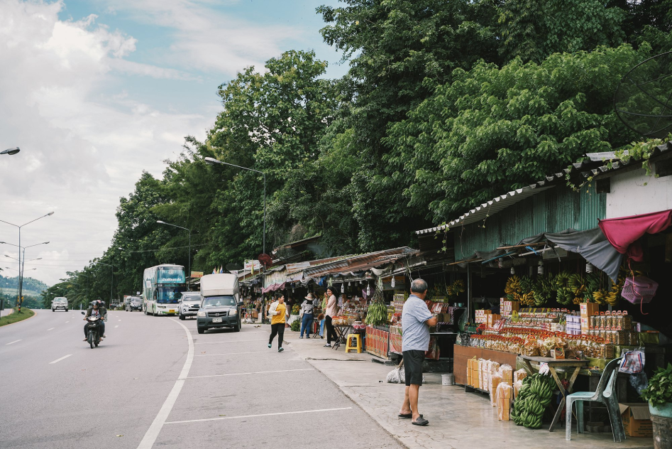 Shopping at Chumphon: Bring back tasty local products as your perfect souvenirs