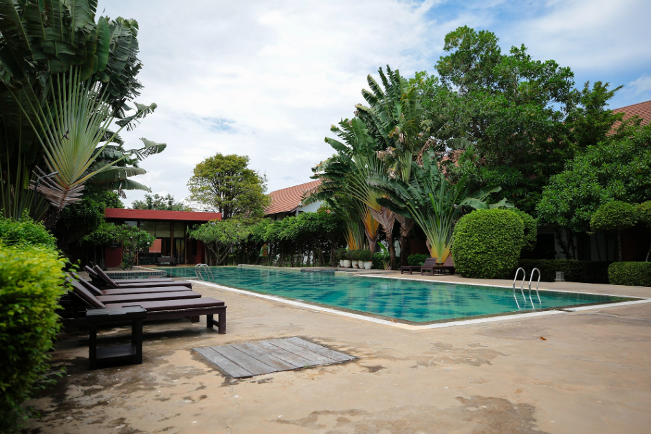 2 of the Most Luxurious- yet friendly - in Sukhothai
